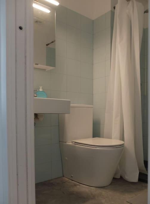 Design Apartment Near City Center, Cool Popular Neighborhood Seville Exterior photo